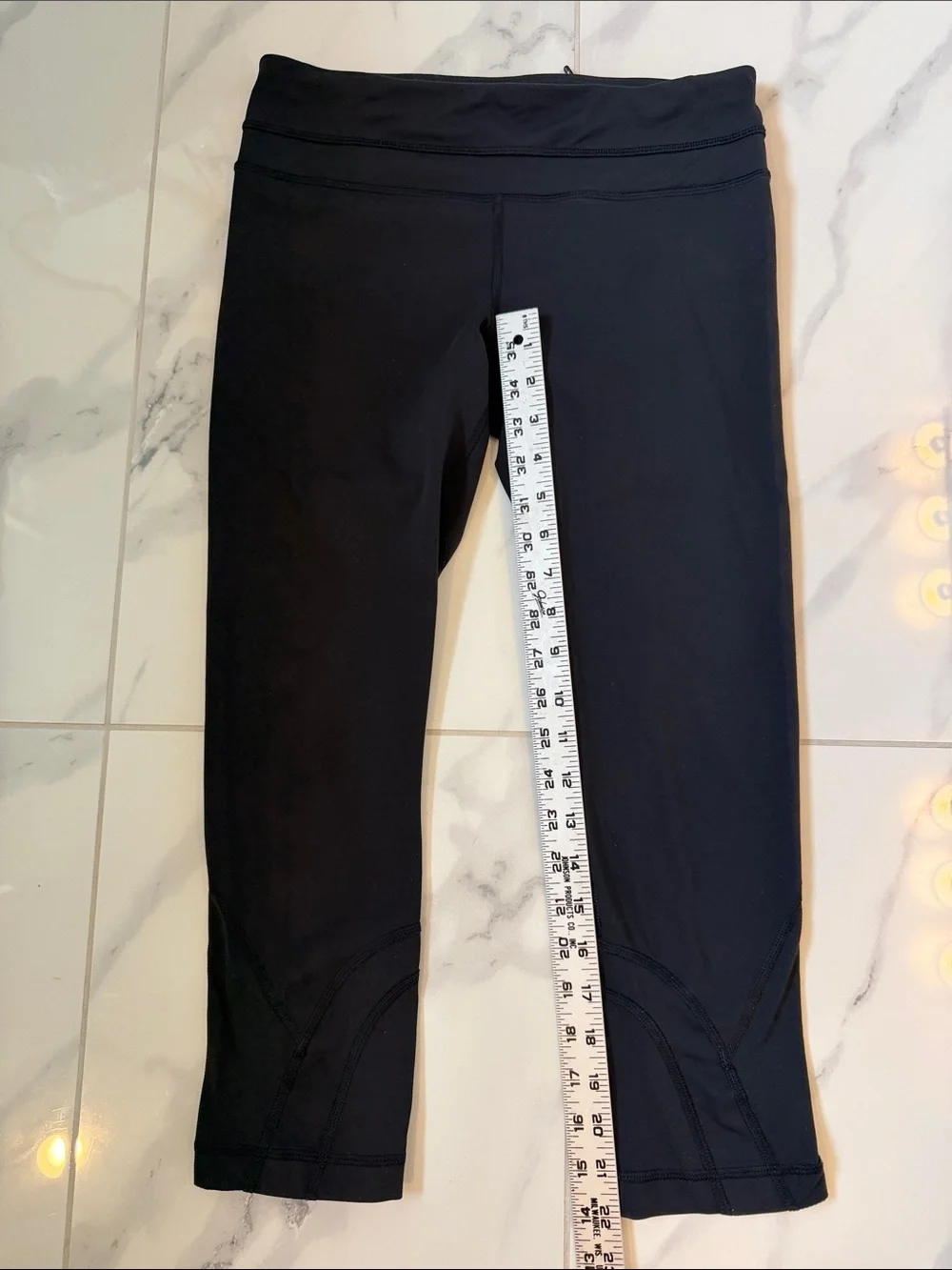 Lululemon Athletica Black Pace Rival Crop Cropped Leggings 22” Women’s Size 6